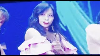 TWICE - Feel Special (First OT9 stage) - Twicelights in Fukuoka 20.02.11