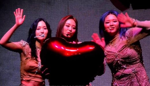 220514 Twice 1,3,2 Tzuyu Mina Jeongyeon 4th World Tour III Encore LA Los Angeles Concert Fancam Live