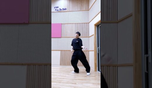 [벌칙영상] 🐿람디🐿의 TWICE OOH-AHH하게 챌린지💛 / [비투비의 키스 더 라디오] I KBS 230114 방송
