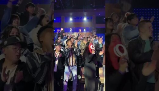 TWICE on set at Kelly Clarkson Show!
