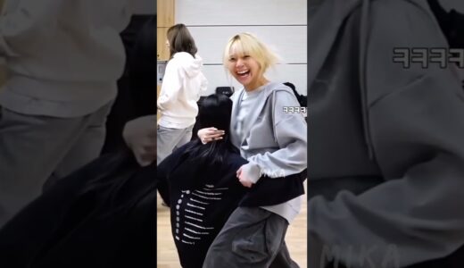 michaeng end up hugging each other while practicing the choreo #shorts #twice