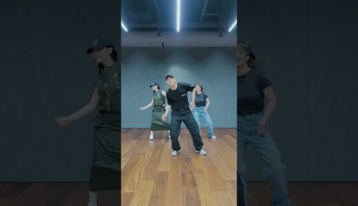 🕺FEEL MY RHYTHM🕺 #프리덤챌린지 With #TWICE #나연 #지효 ✨ #shorts