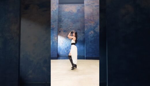MISAMO「Do not touch」White Dress ver.　-MINA-