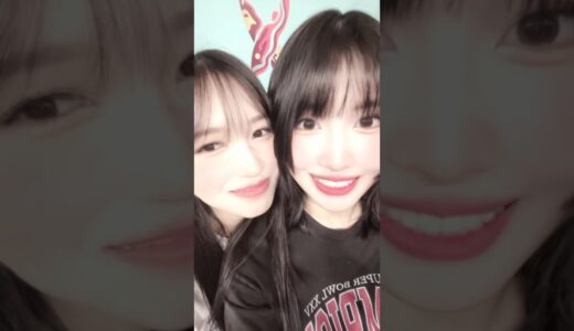 pretty in every angle🎀🩷#트와이스 #TWICE#모모 #MOMO #미나 #MINA